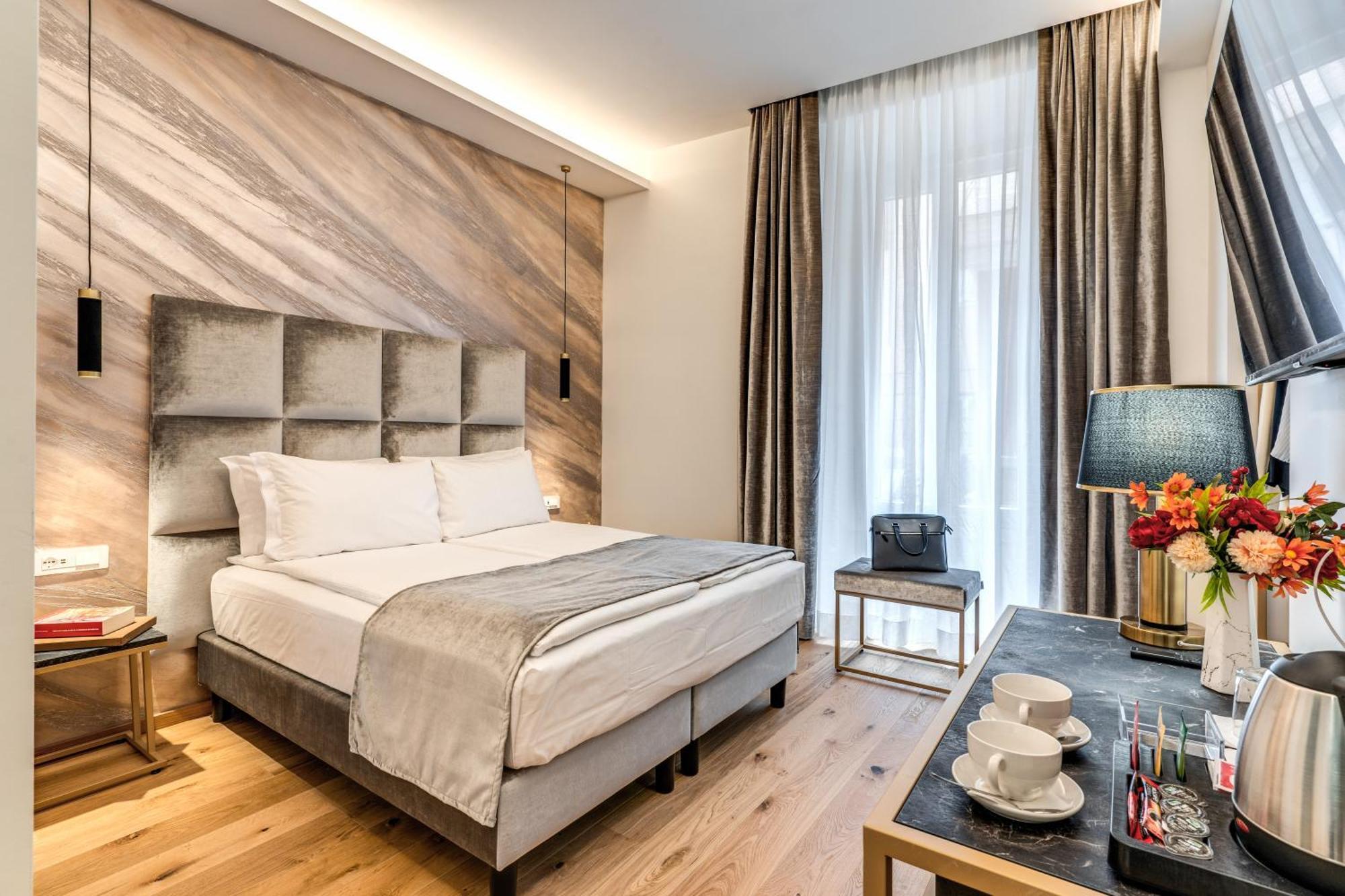 Goldoni 47 Hotel Rome Exterior photo